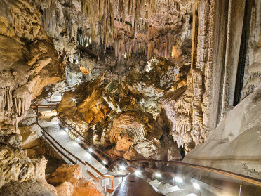 Nerja caves 3